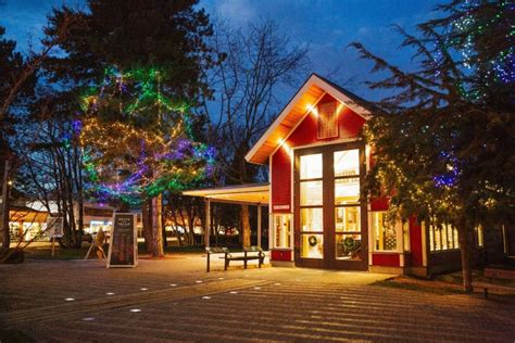 steveston village wonderland.